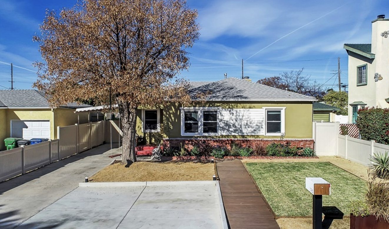 11983 Neenach St. in Sun Valley represented by LA Creative Realty