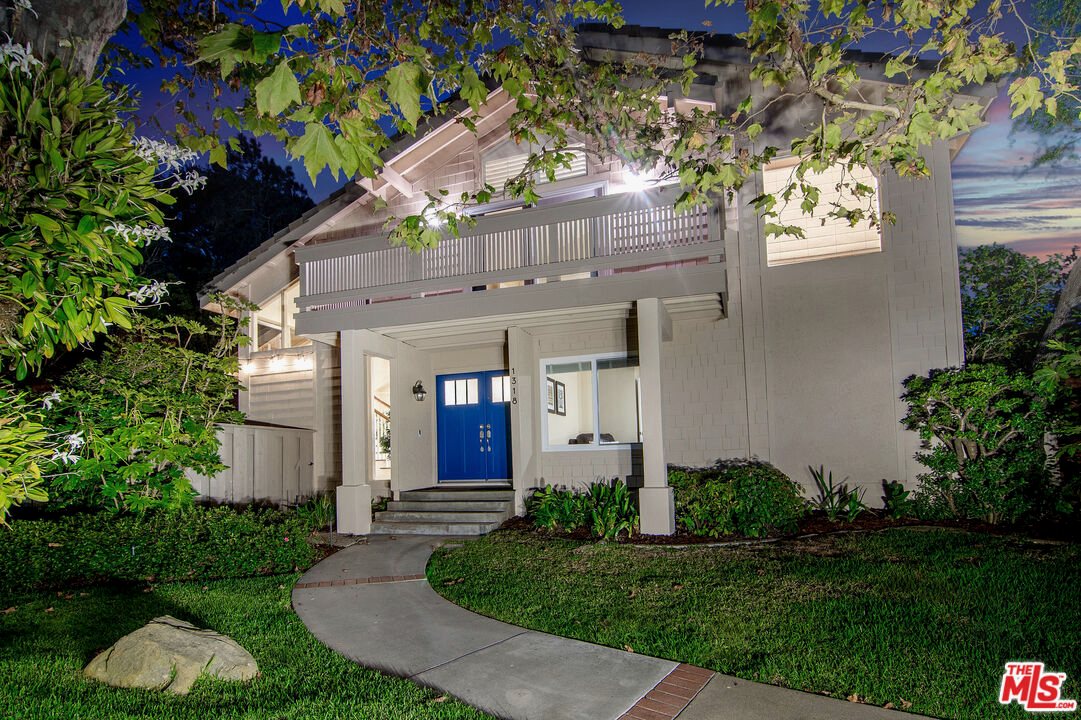 1318 Avenida de Cortez in Pacific Palisades represented by LA Creative Realty